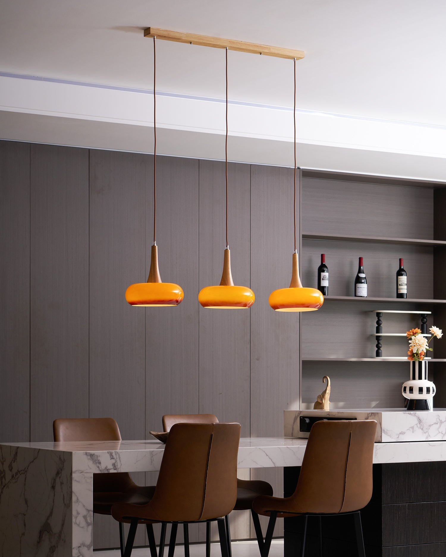 Aviorin Pendant Light