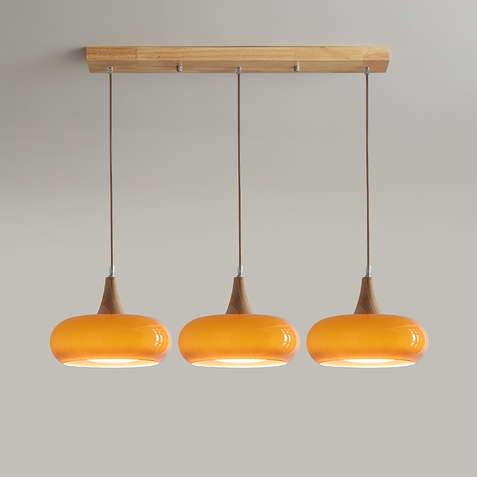 Aviorin Pendant Light