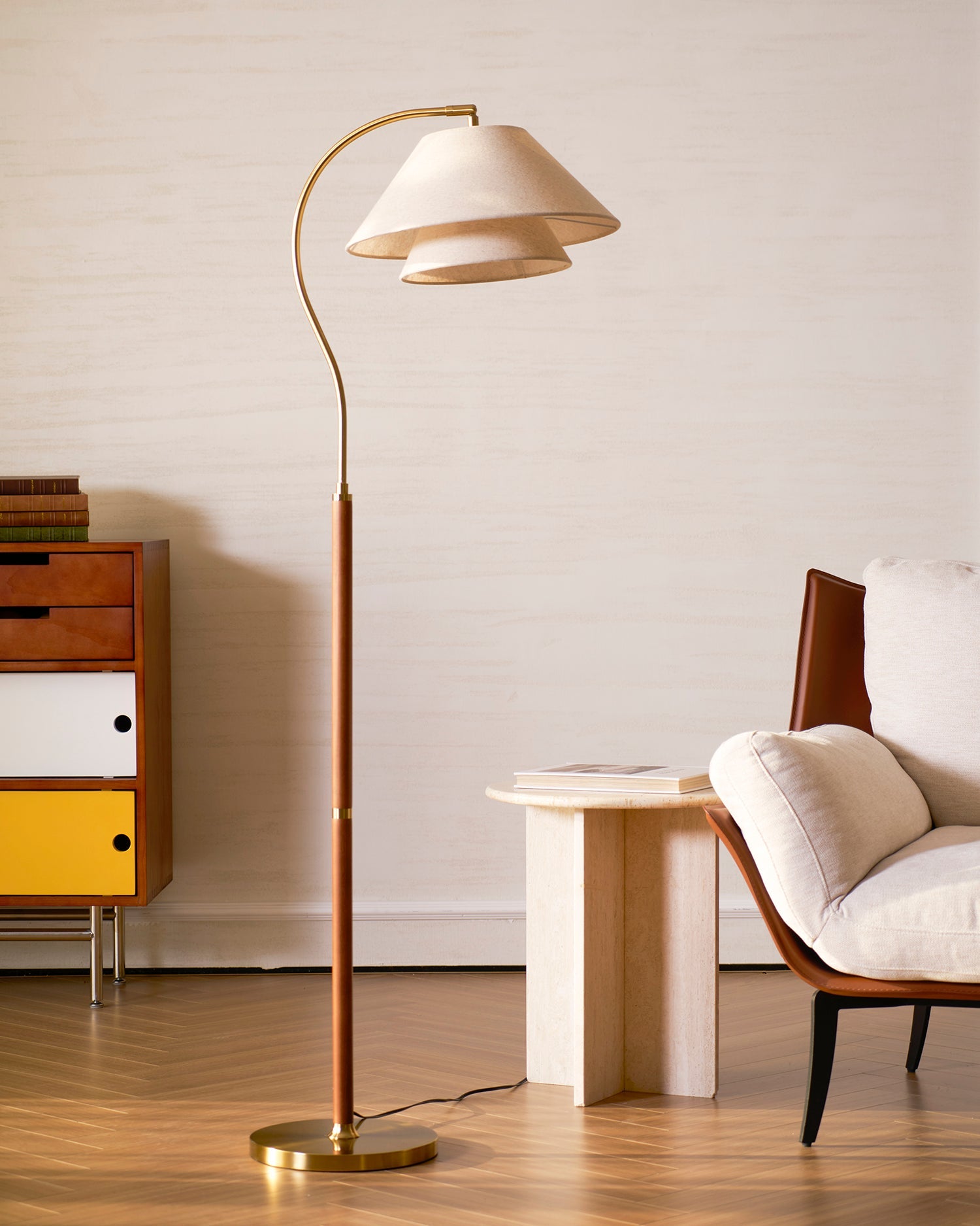 Alvinor Sculptural Floor Lamp