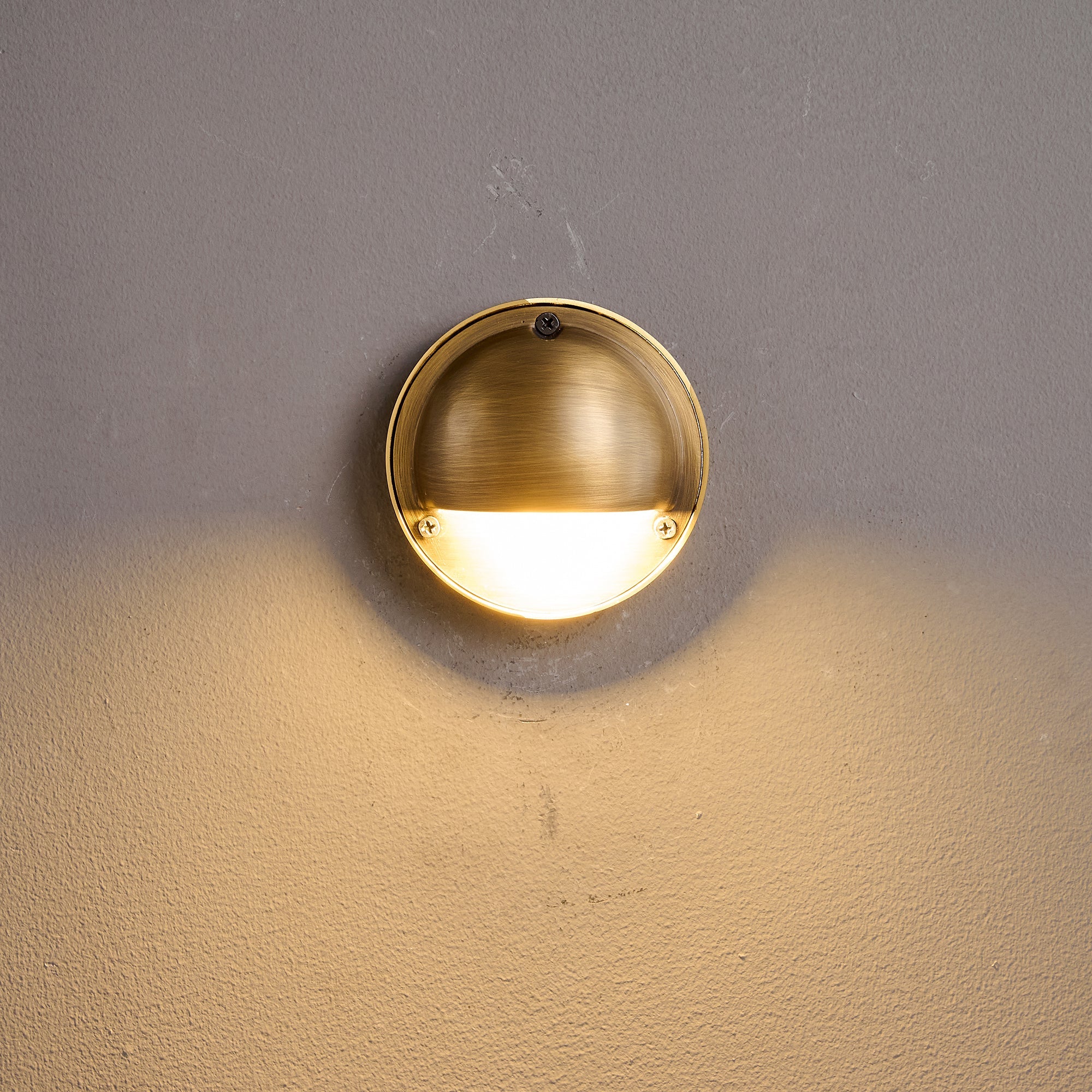Bazorlian Outdoor Wall Light