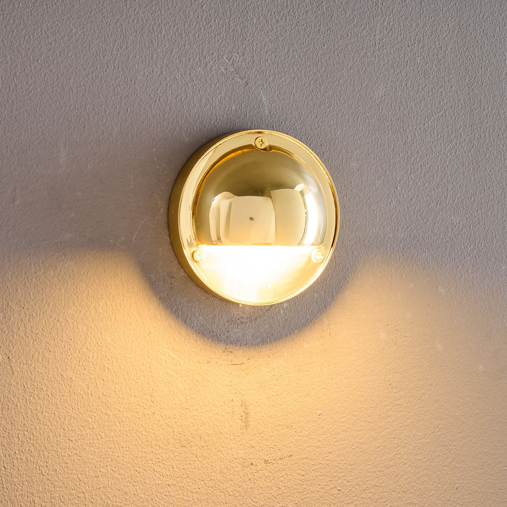 Bazorlian Outdoor Wall Light