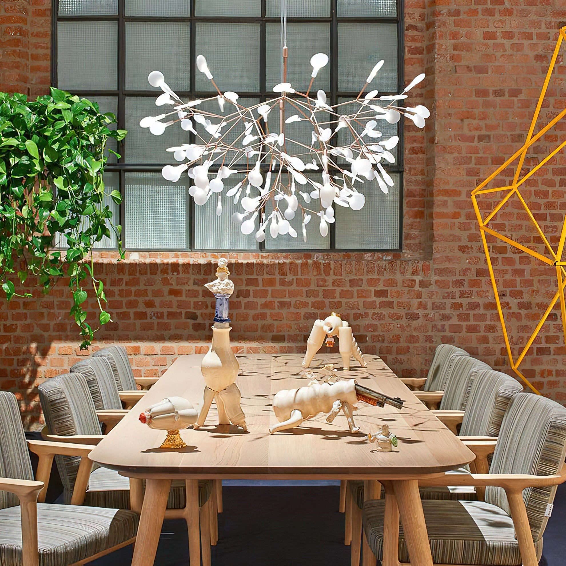 Alrosona Sculptural Chandelier