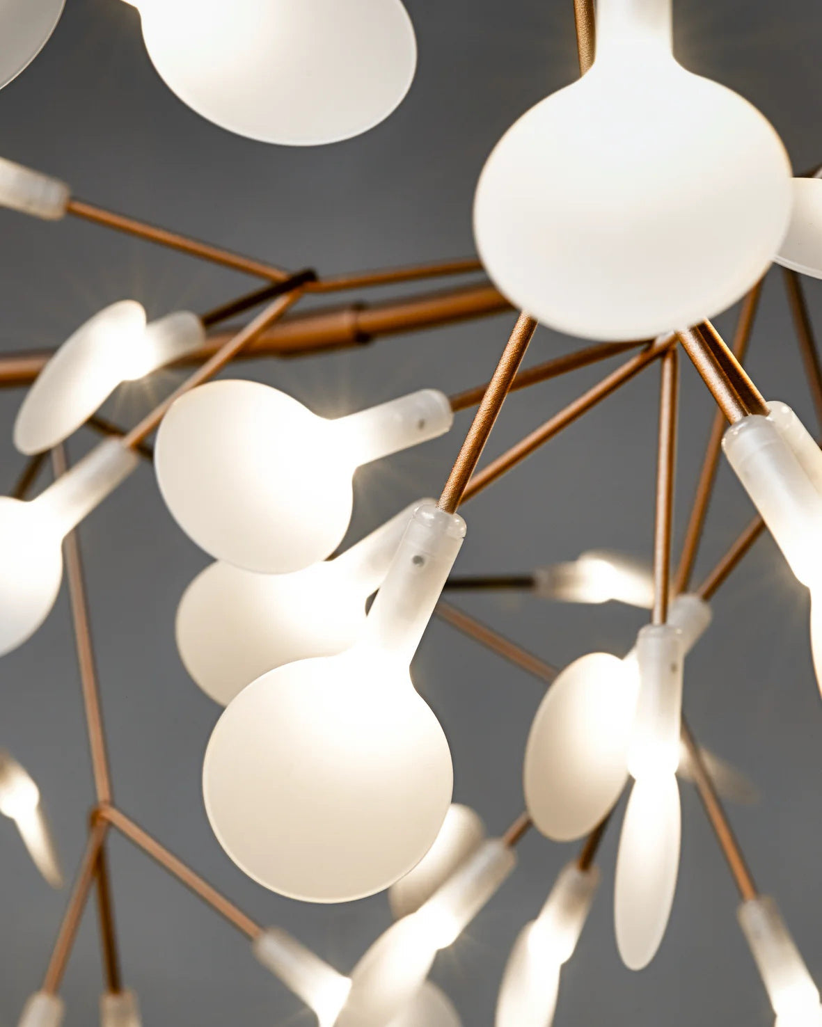 Alrosona Sculptural Chandelier