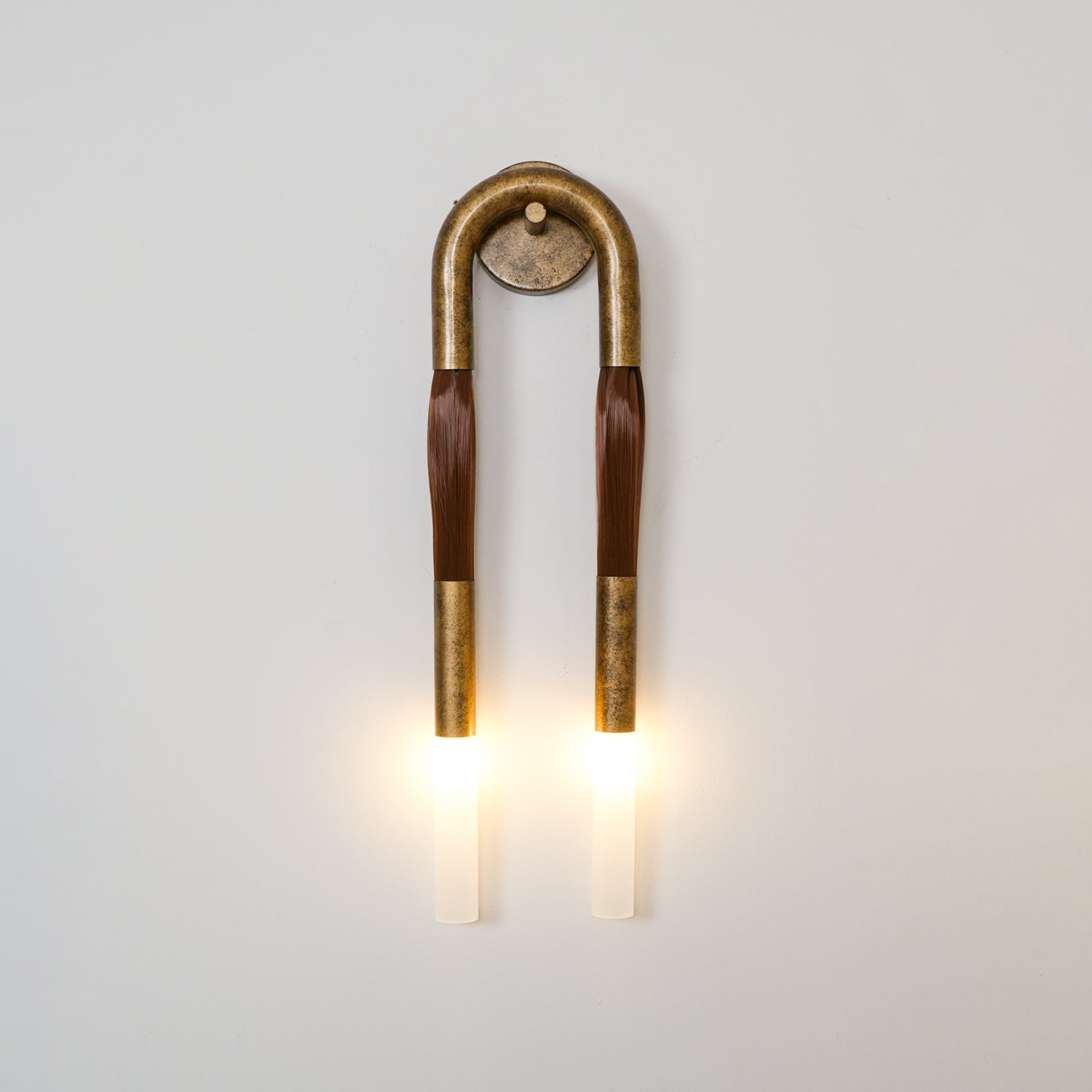Kamtu Wall Light