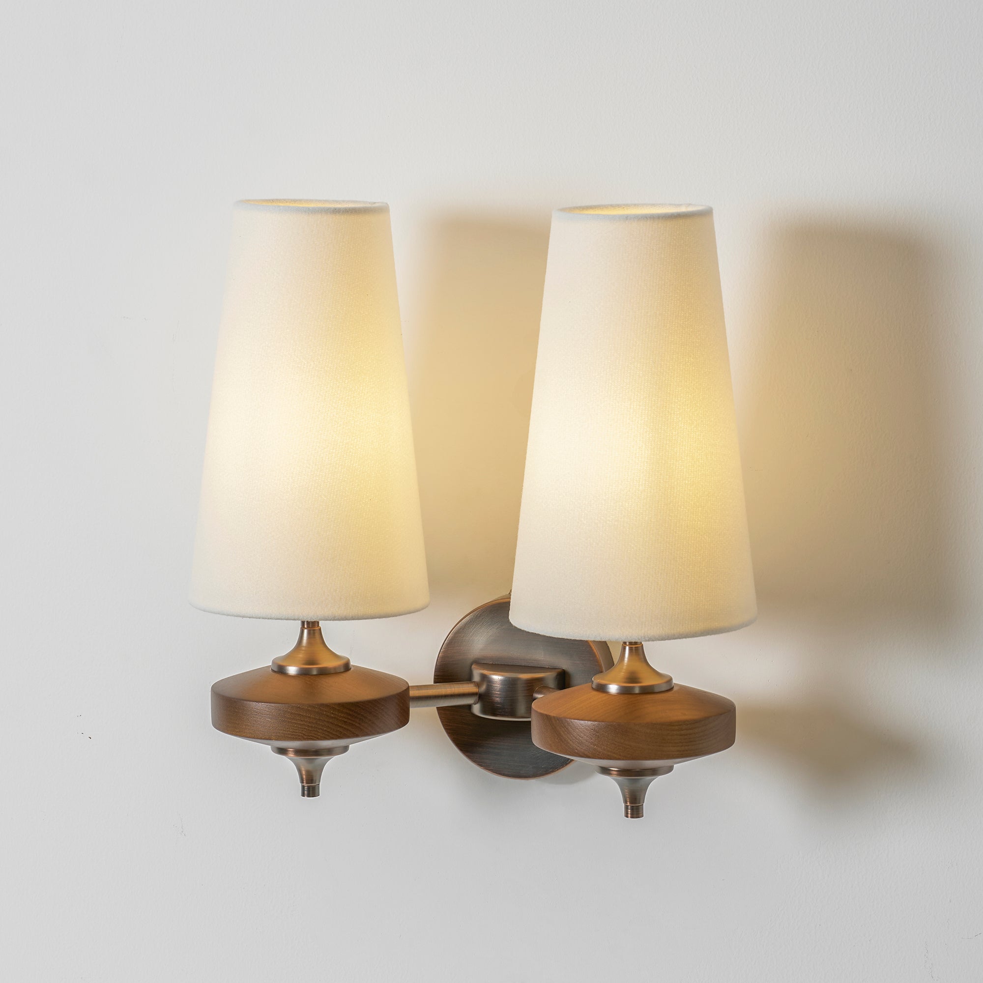 Alreno Cone Wall Light