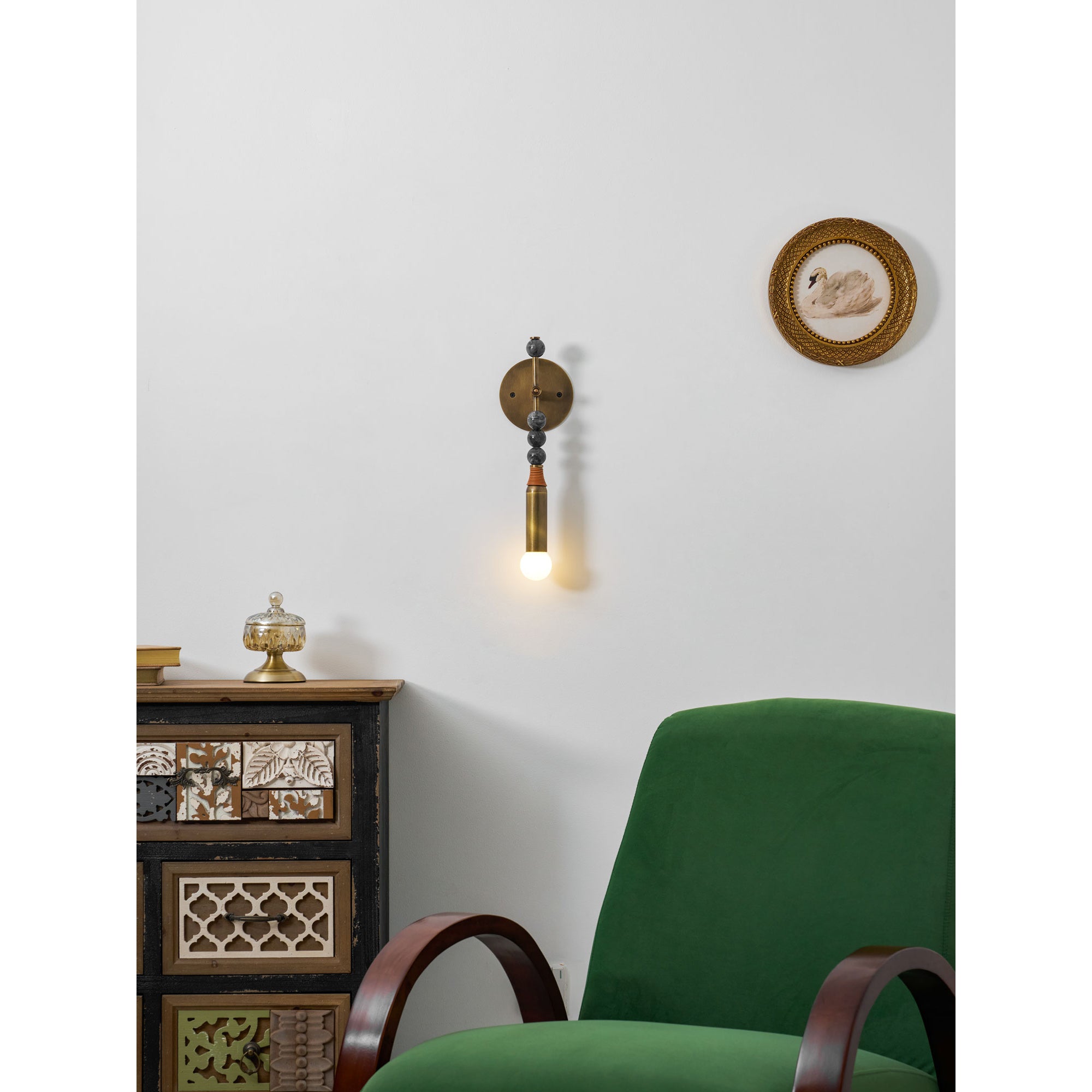 Bealyo Wall Light