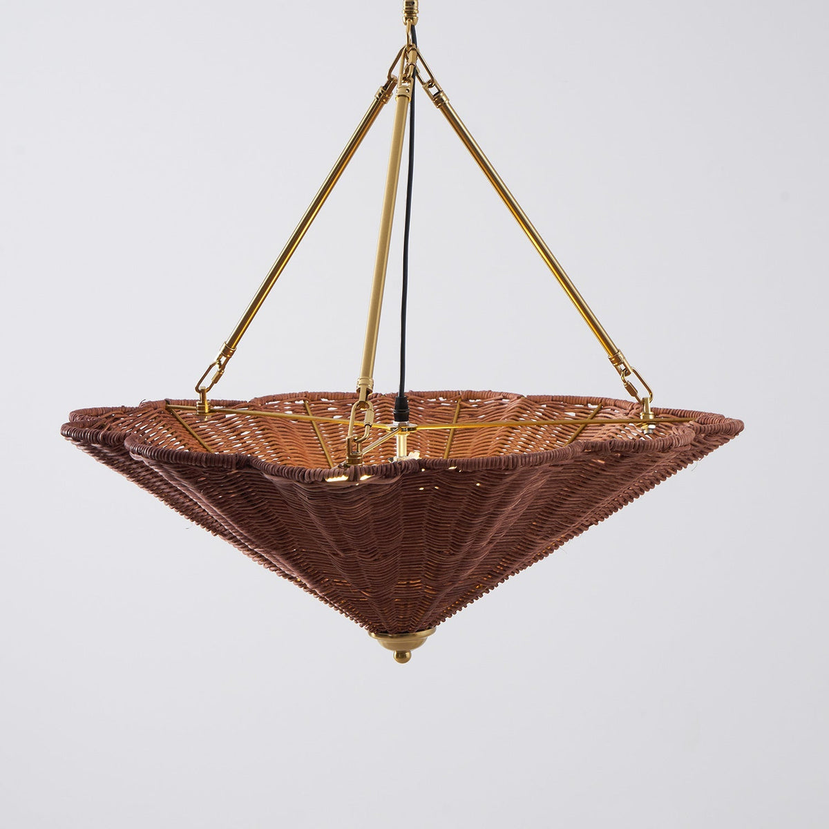 Itolo Sculptural Chandelier