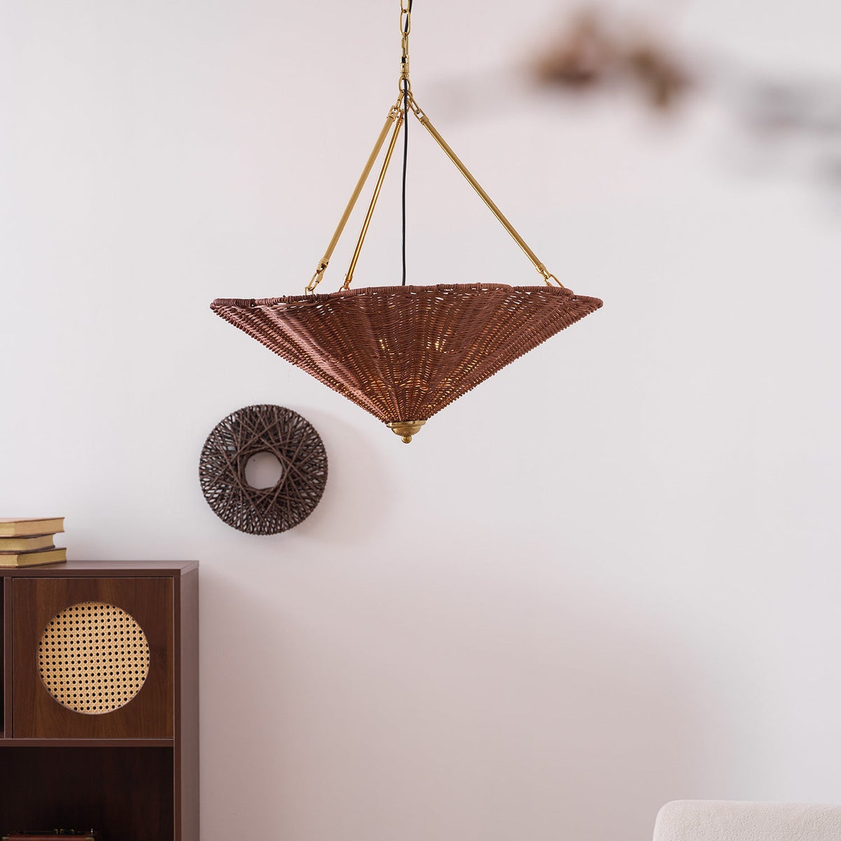 Itolo Sculptural Chandelier