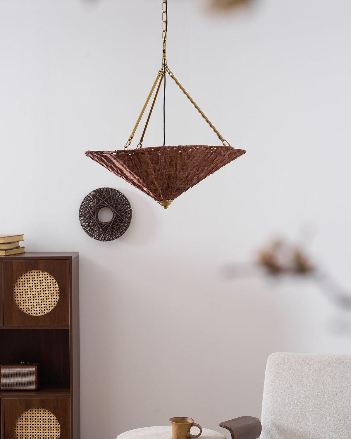 Itolo Sculptural Chandelier