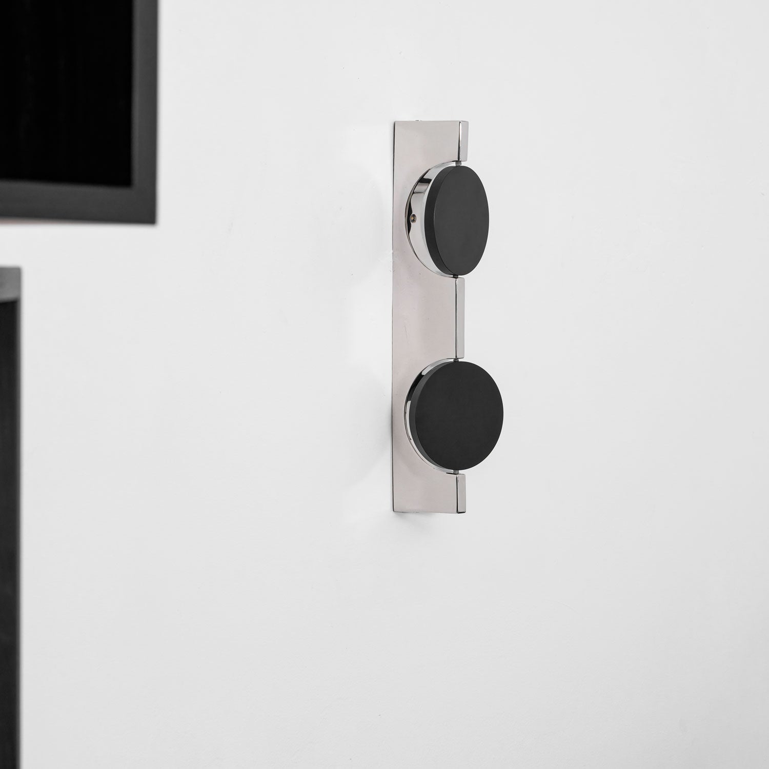 Lomarona Sculptural Wall Light
