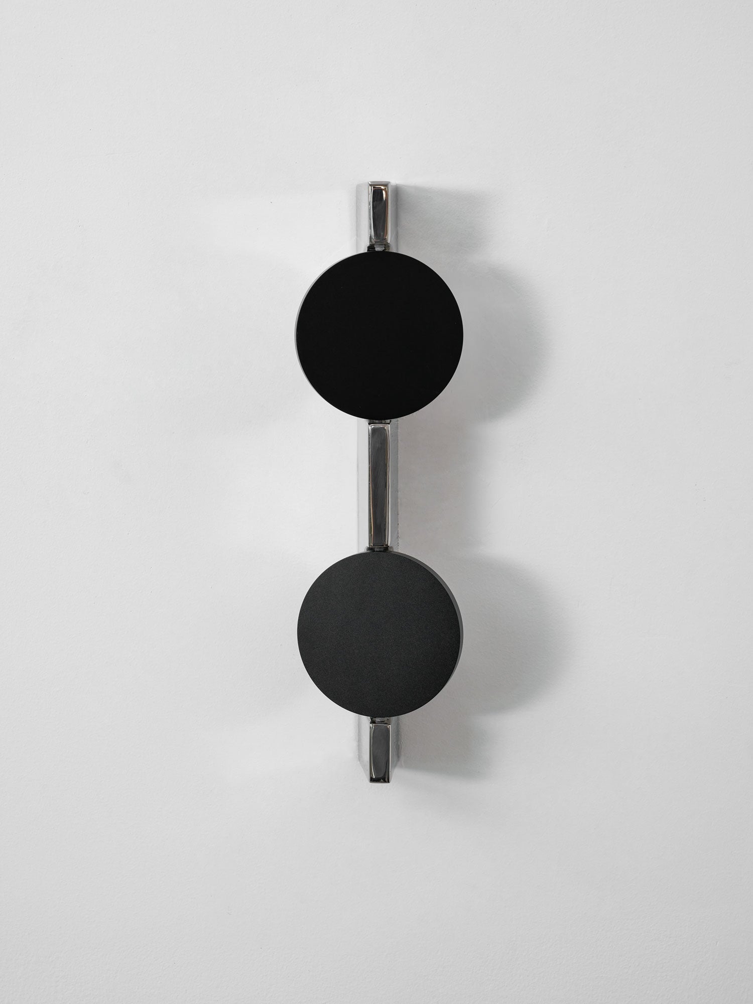 Lomarona Sculptural Wall Light
