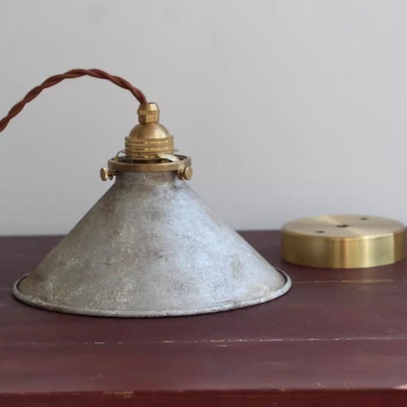 Arraneo Cone Pendant Light