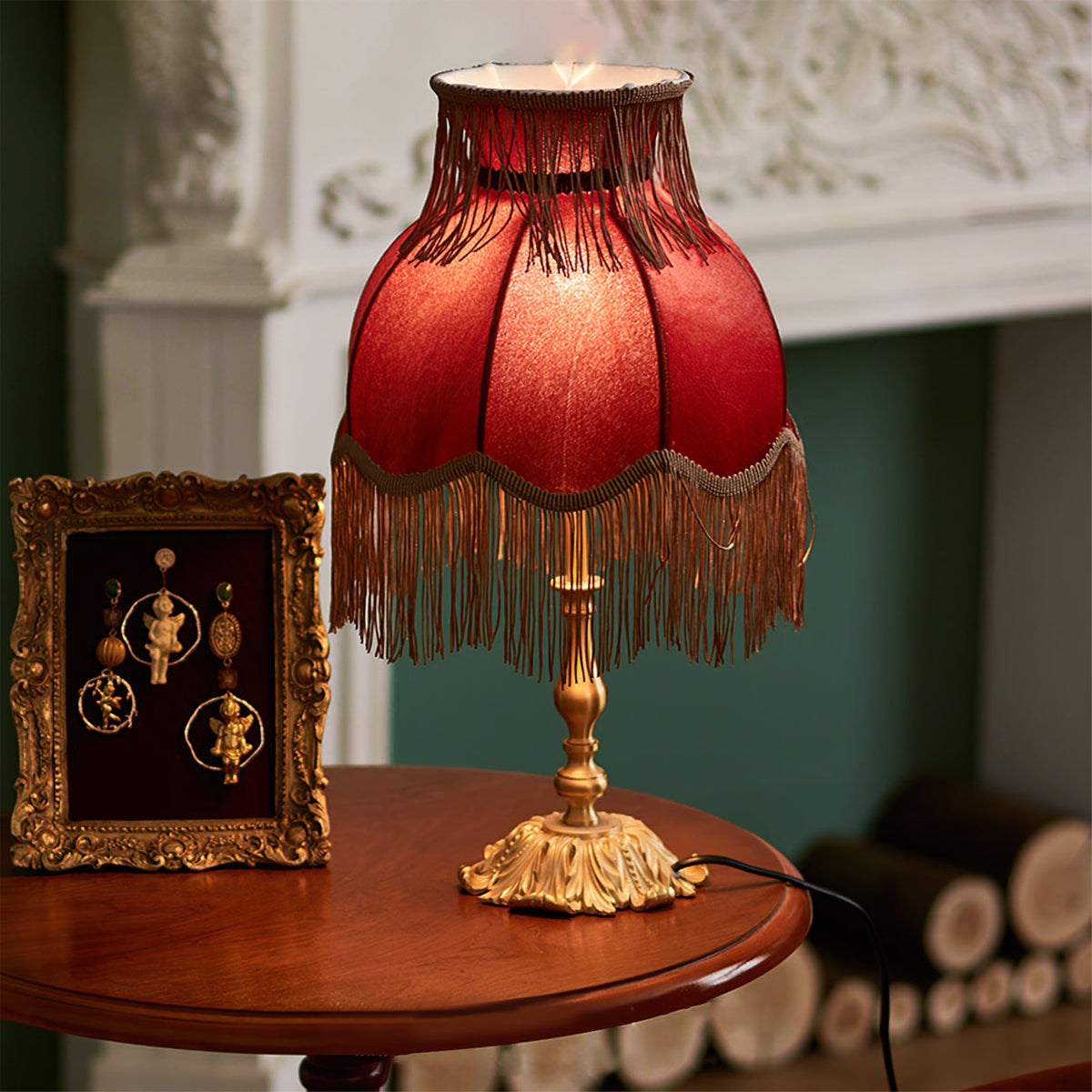 Iruranol Table Lamp
