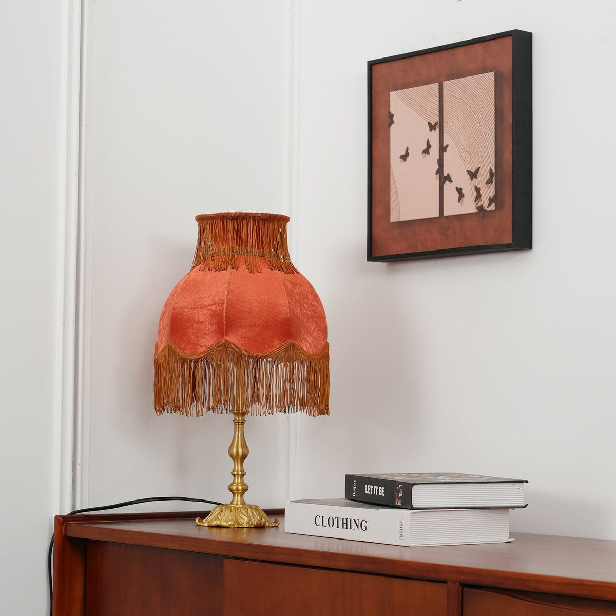 Iruranol Table Lamp