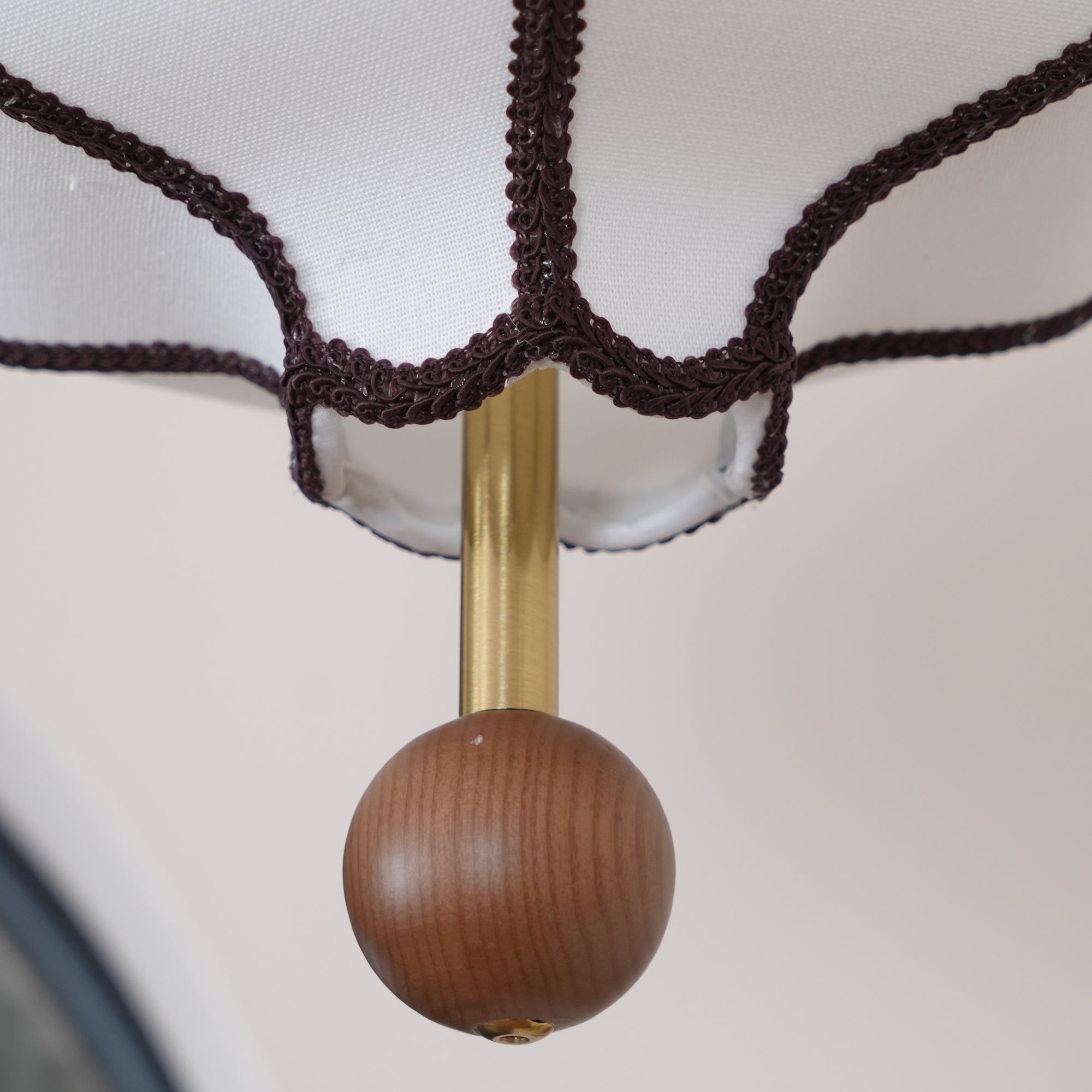 Becorira Lantern Pendant Light