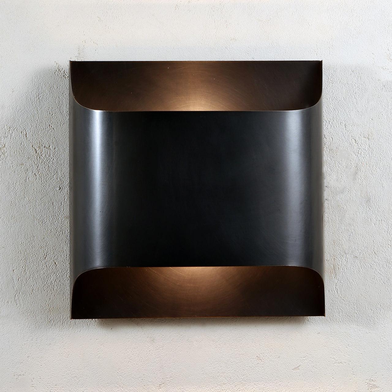 Tiko Wall Light