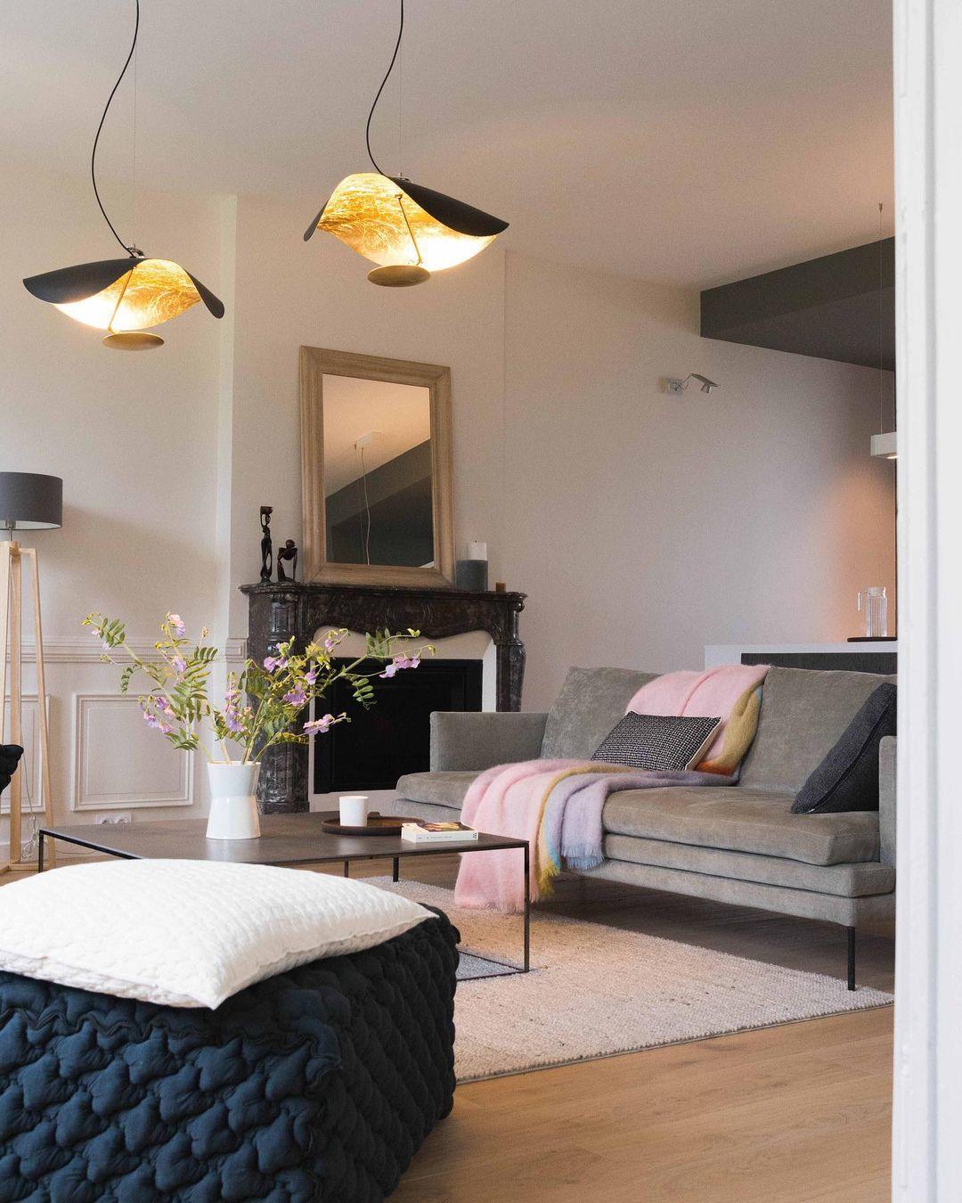 Lokir Sculptural Pendant Light