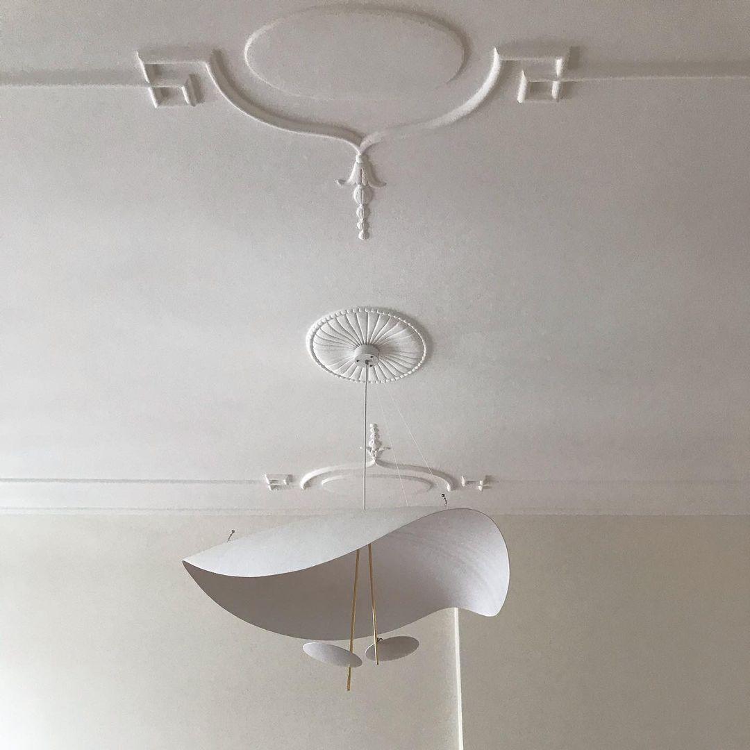 Lokir Sculptural Pendant Light