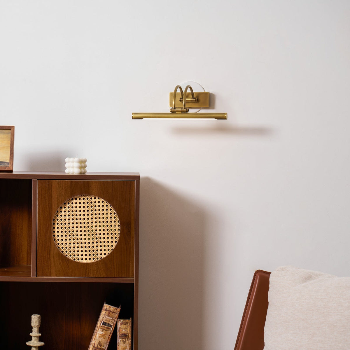 Moxero Linear Wall Light