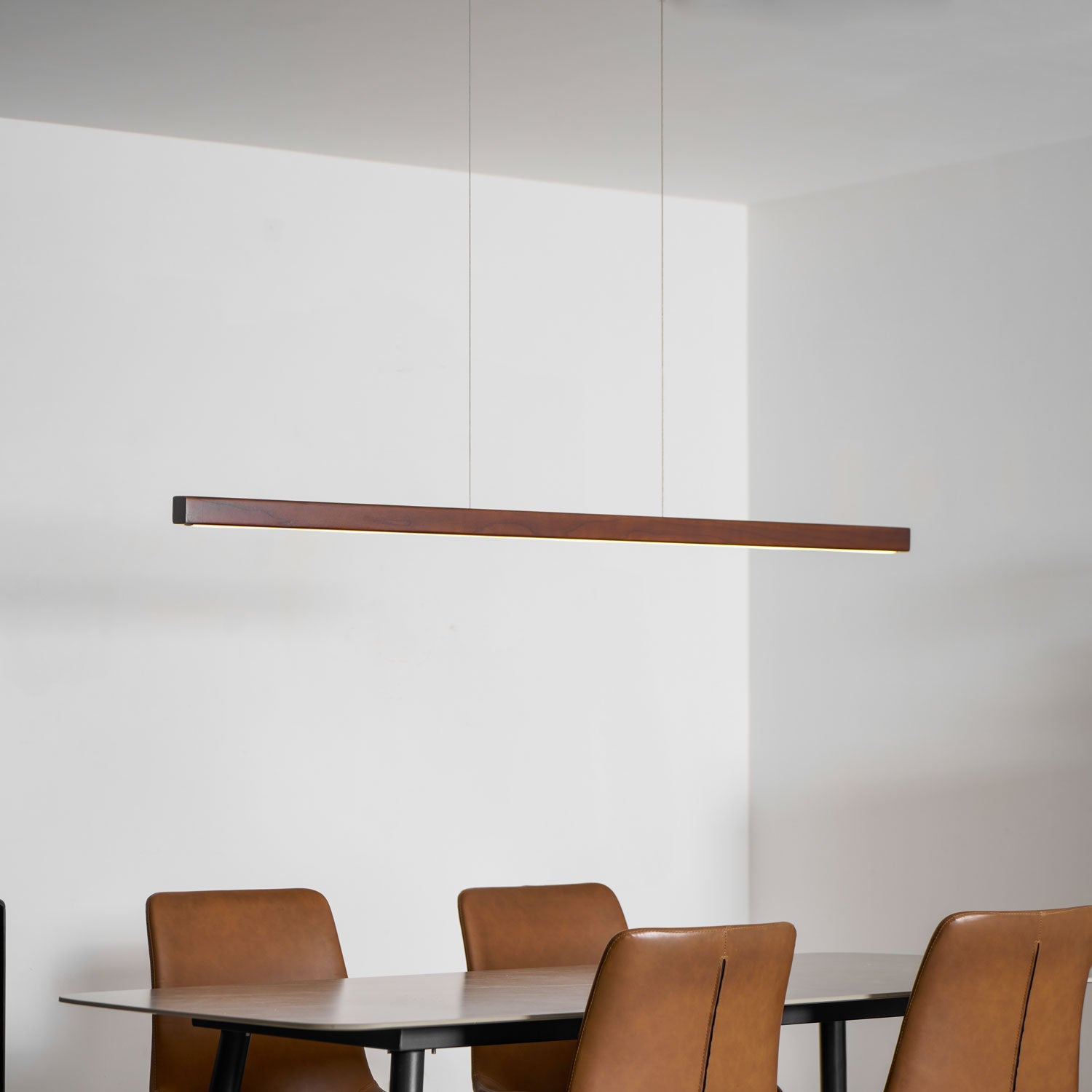 Belvonian Linear Pendant Light