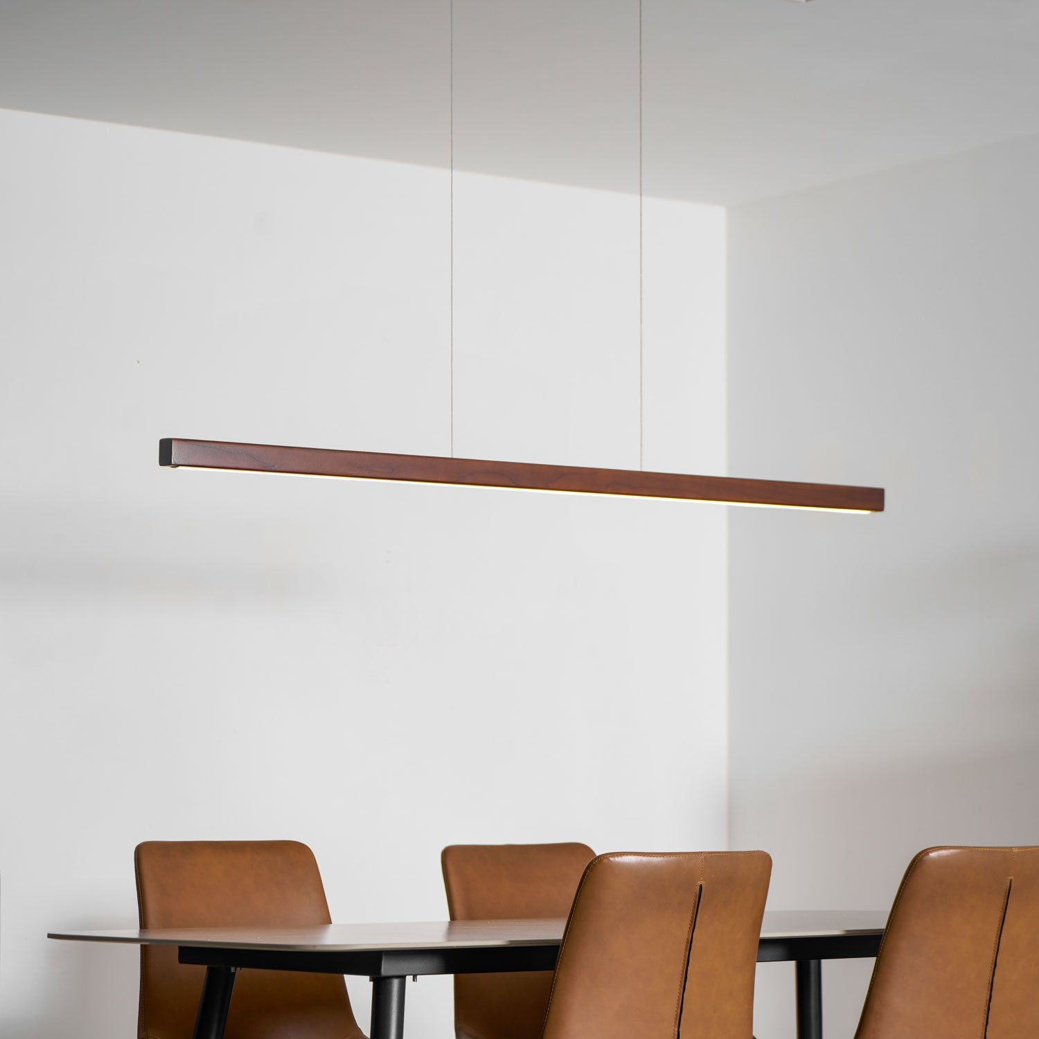 Belvonian Linear Pendant Light