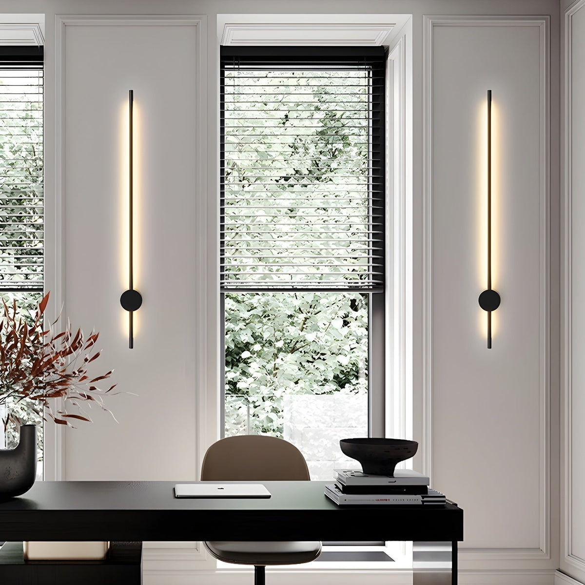 Xeroza Linear Wall Light