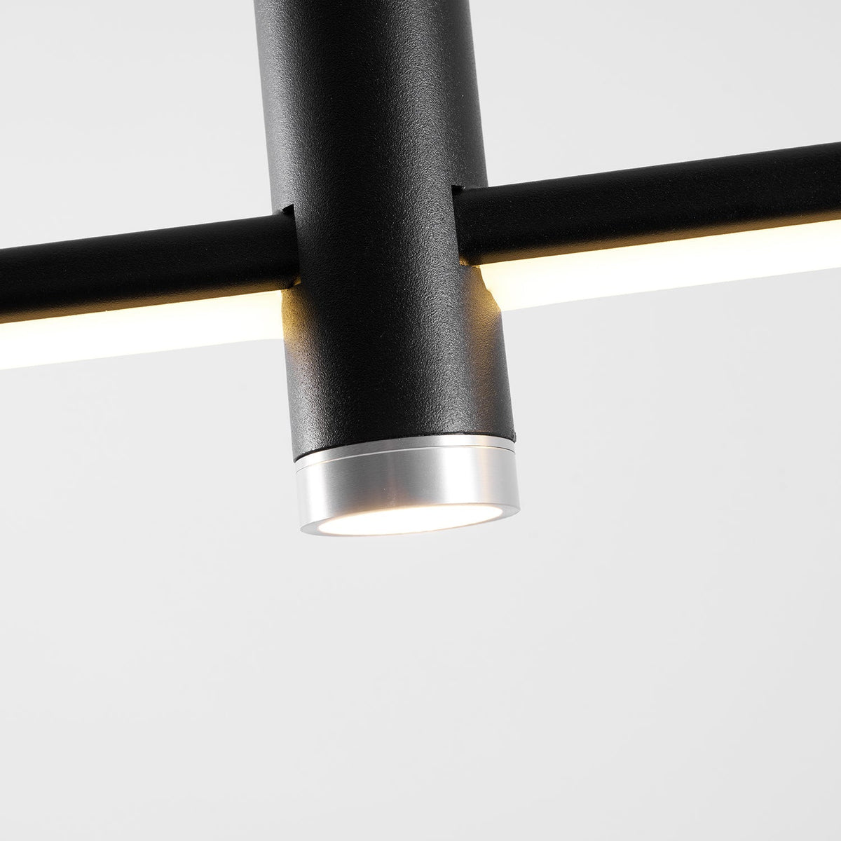 Xetavelo Linear Pendant Light