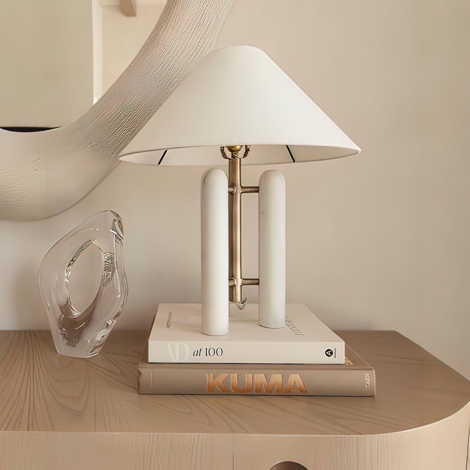 Mosa Tripod Marble Table Lamp