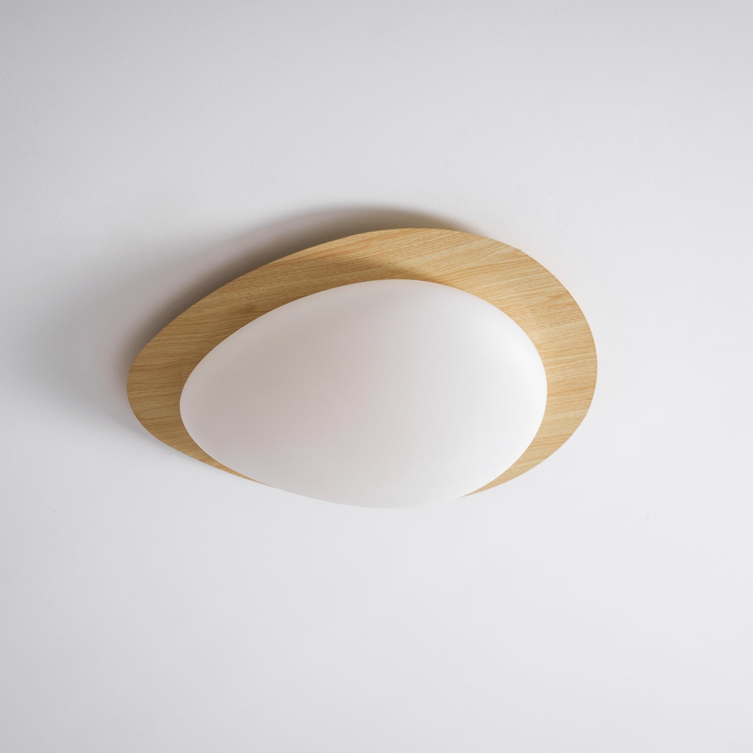 Alerlia Pebble Ceiling Light