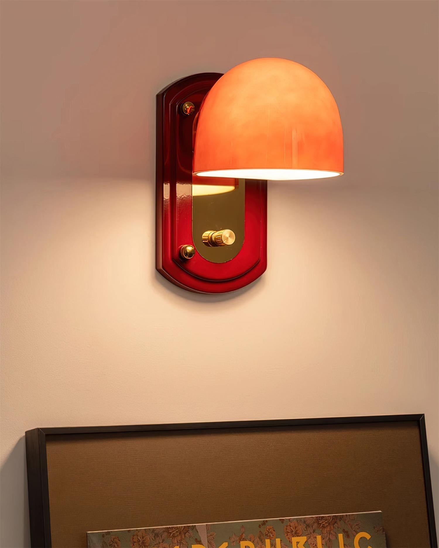 Honerow Wall Light