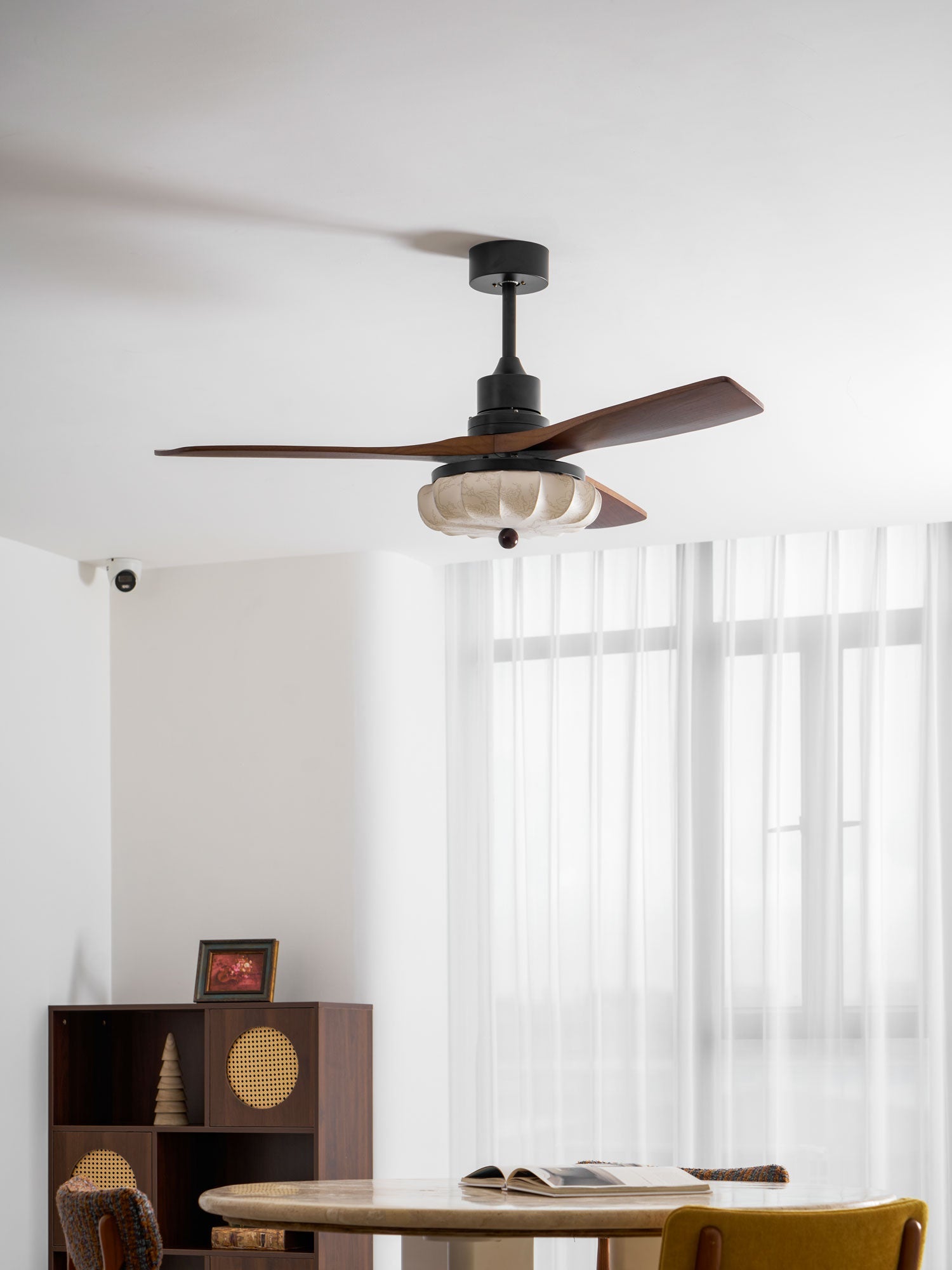 Allinyo Lotus Ceiling Fan Light