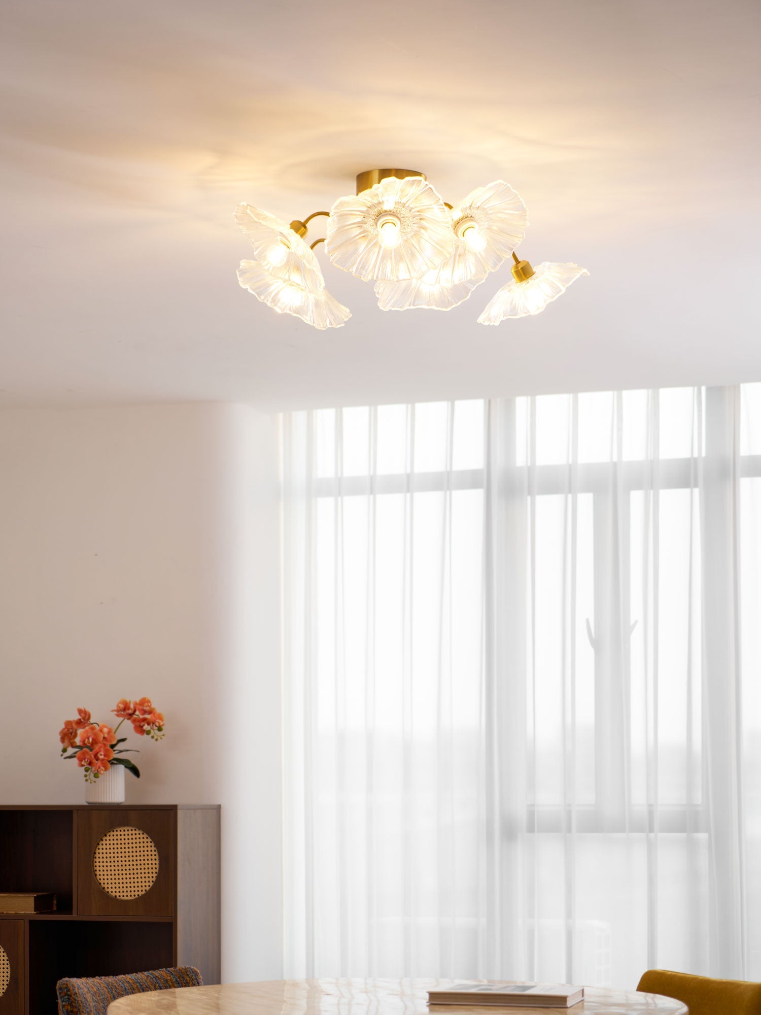 Leirova Lotus Leaf Ceiling Light