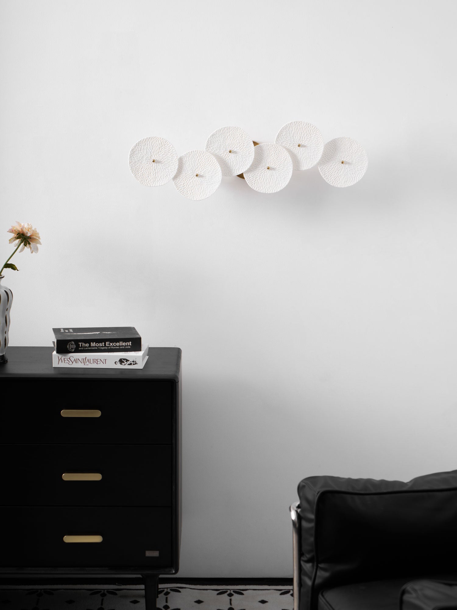 Bedelar Wall Light