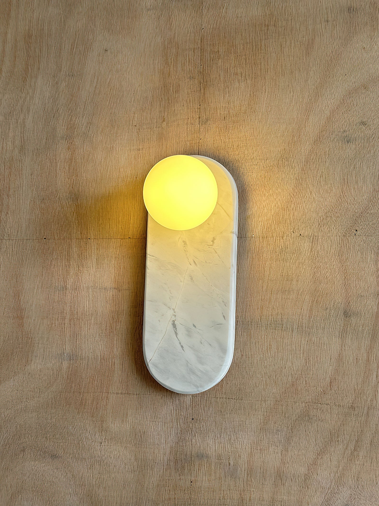 Arronara Wall Light