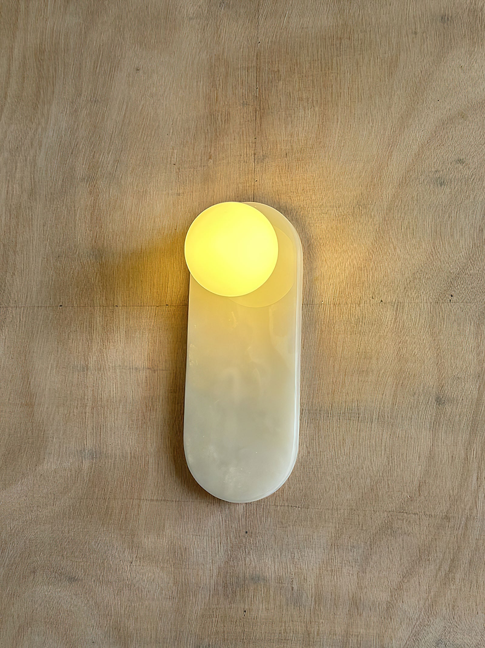 Arronara Wall Light