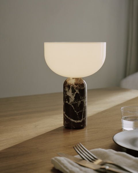 Ugonelor Table Lamp