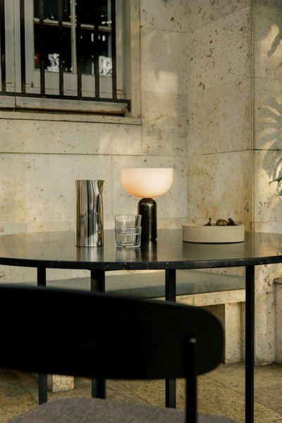 Ugonelor Table Lamp
