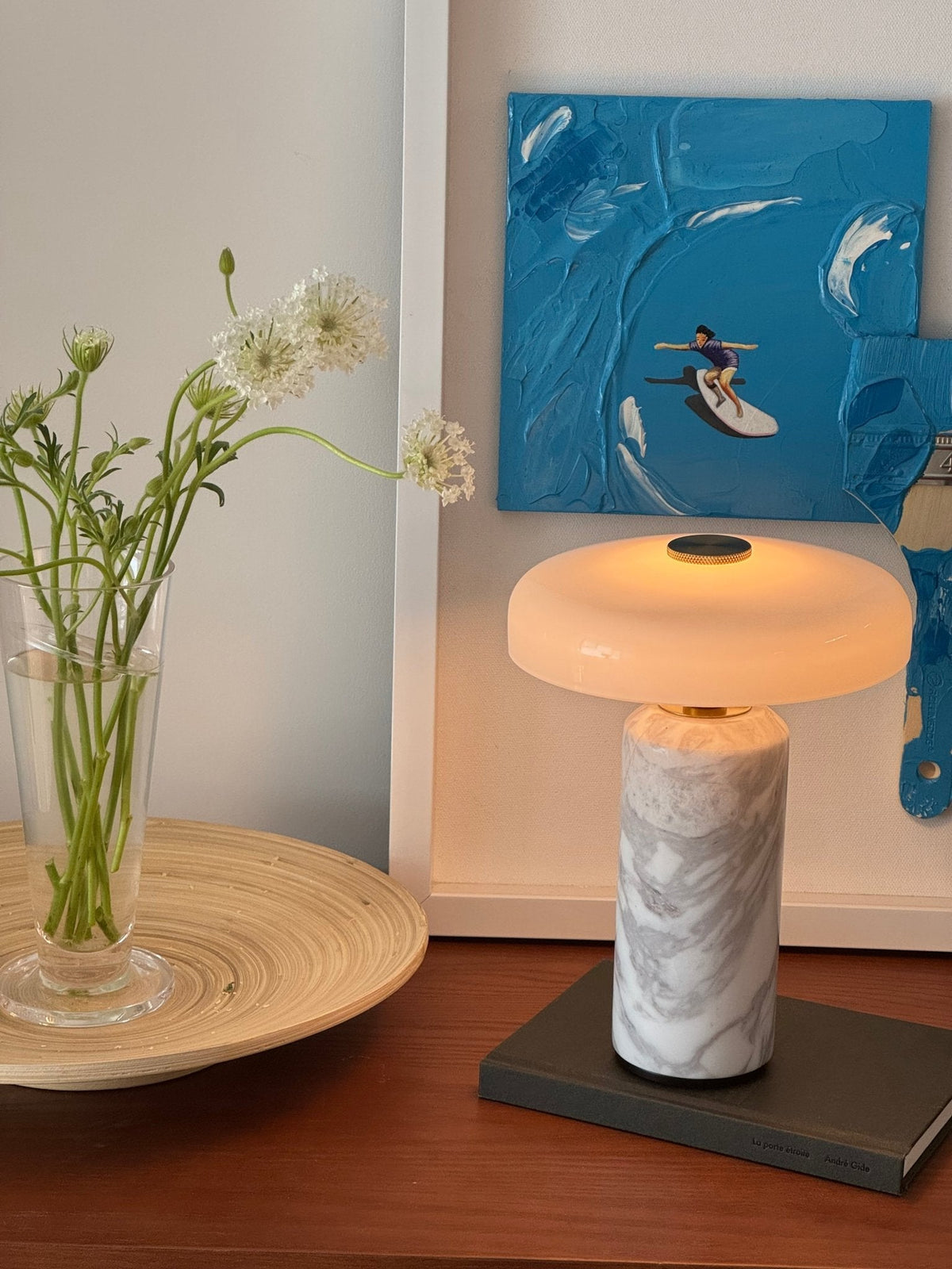 Ugonelor Table Lamp