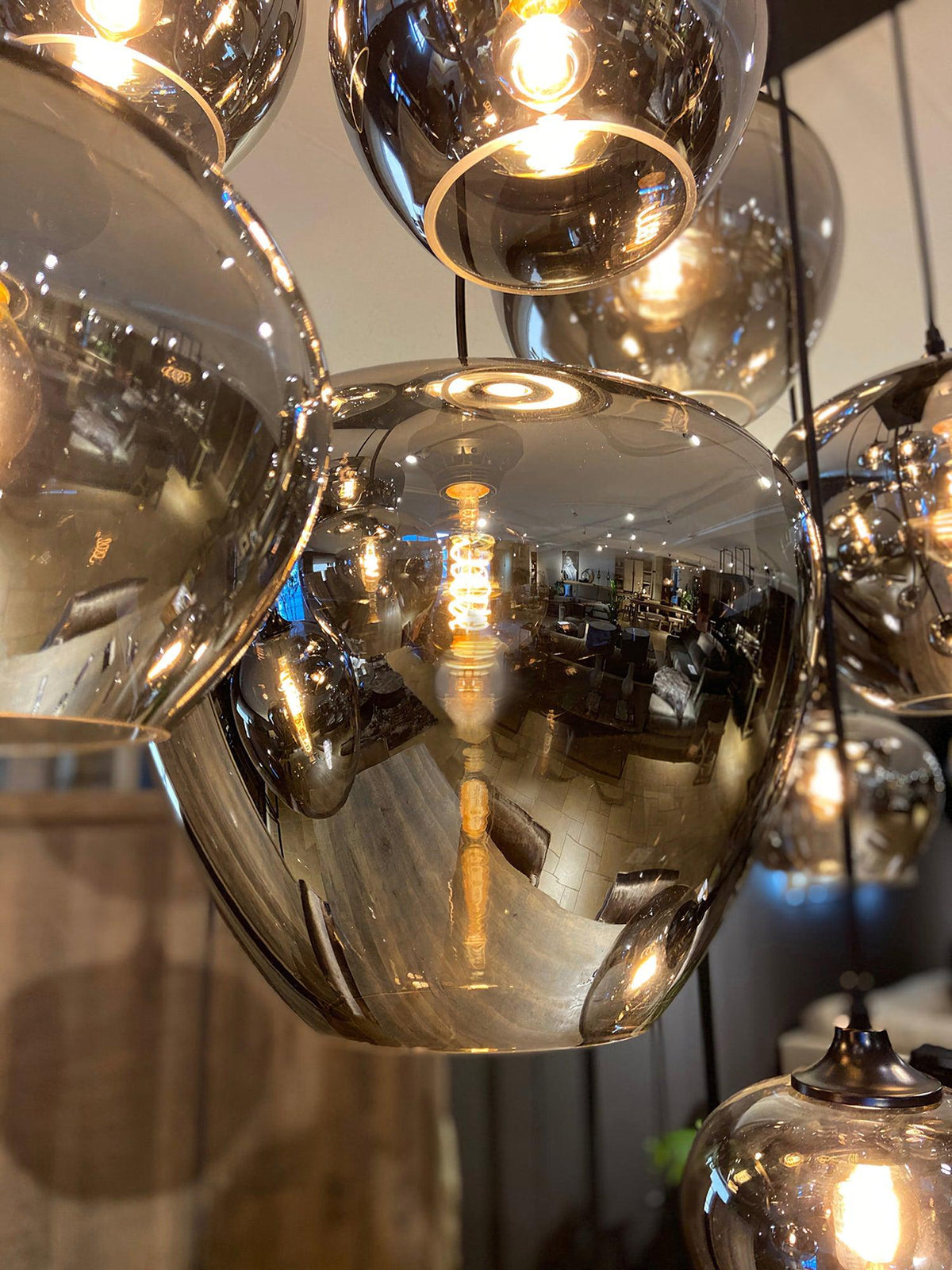 Magalo Pendant Light