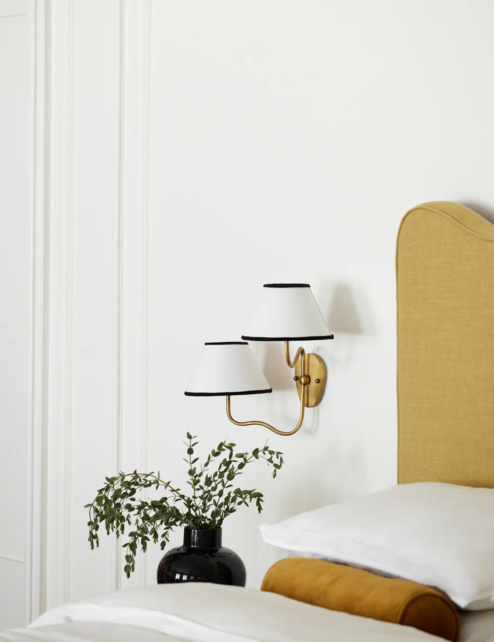 Ogimoral Wavy Wall Light