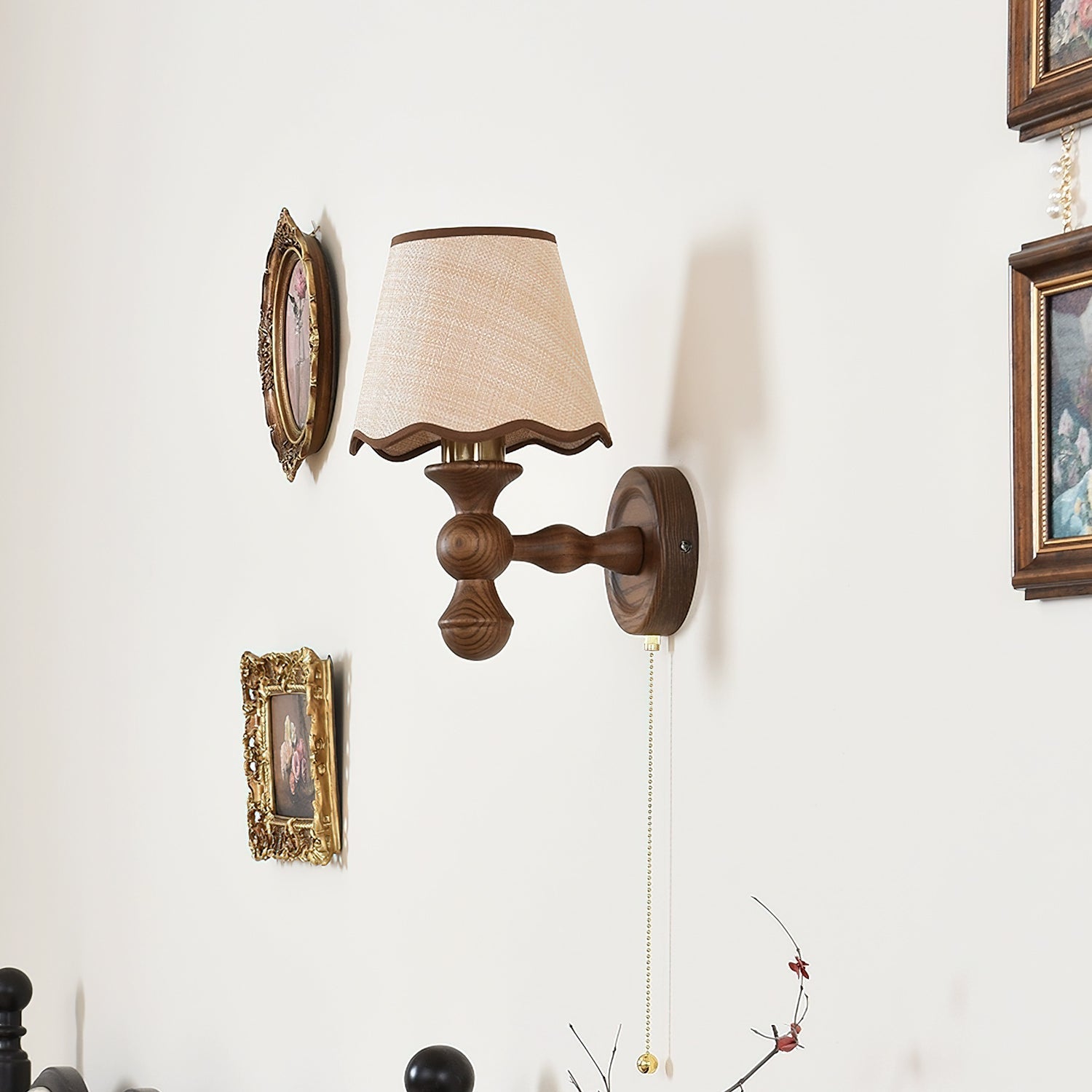 Ogolan Retro Wall Light