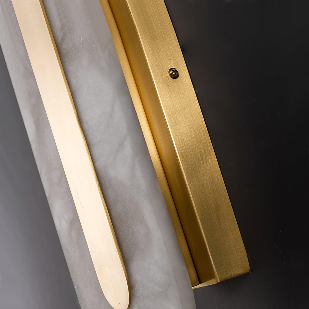 Zokiron Rounded Wall Light