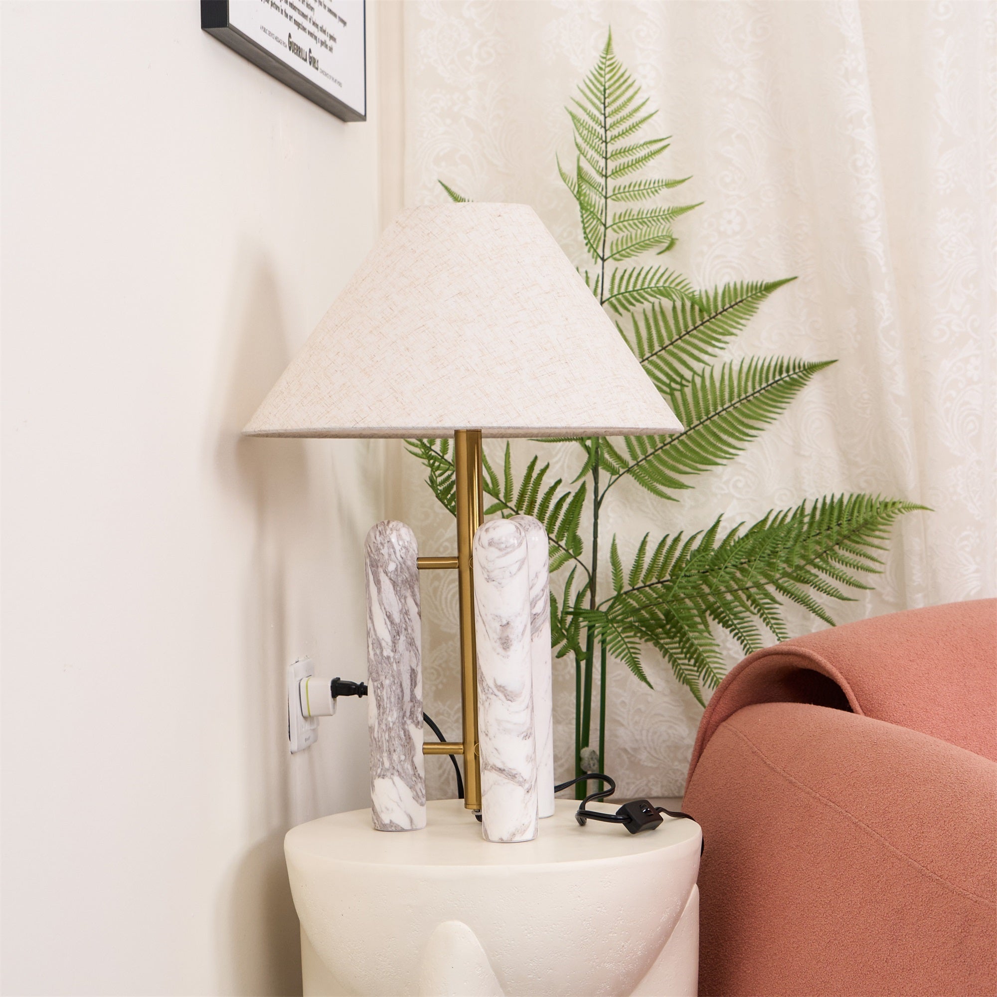 Mosa Tripod Marble Table Lamp