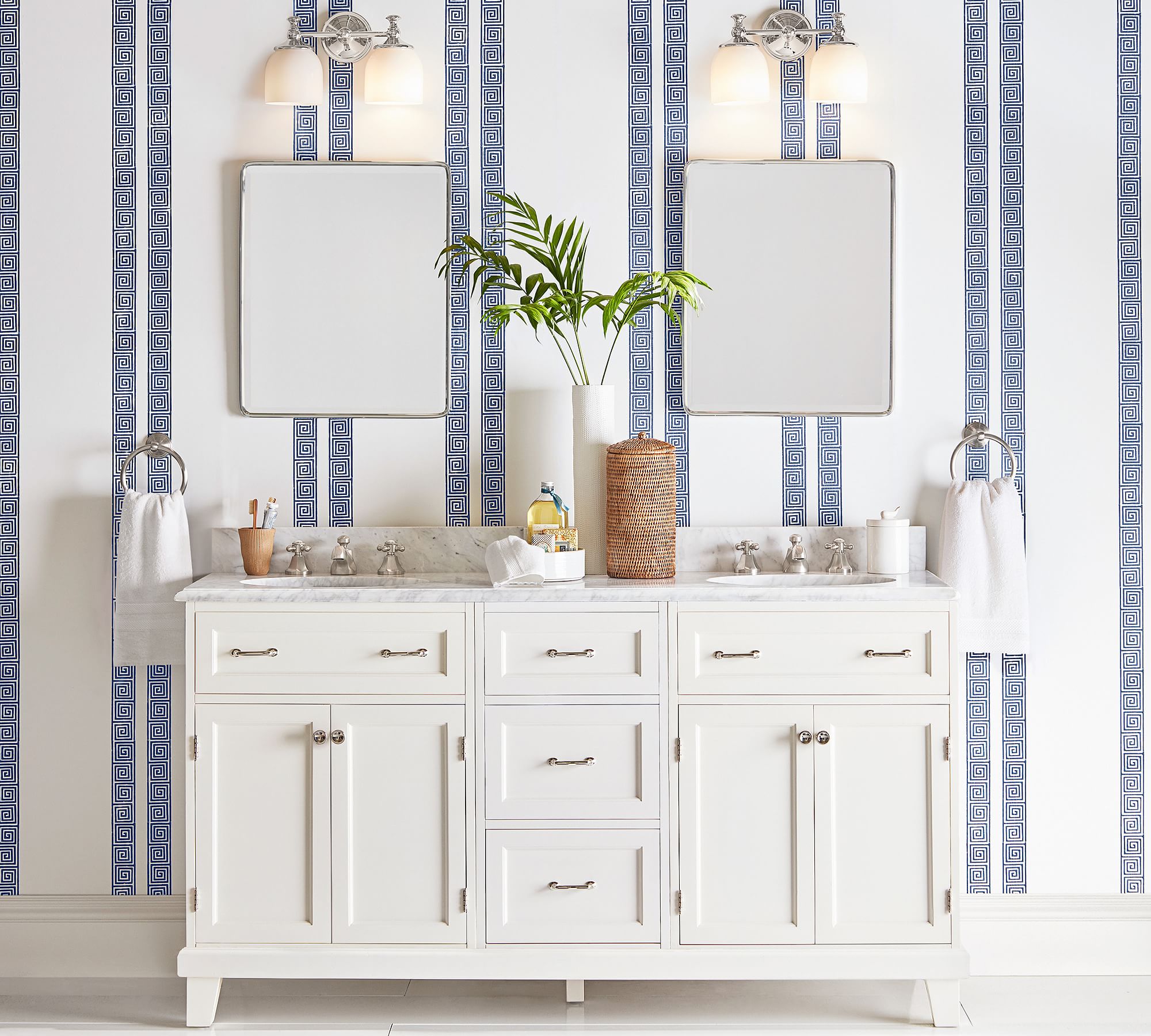 Zamero Short Arm Wall Light