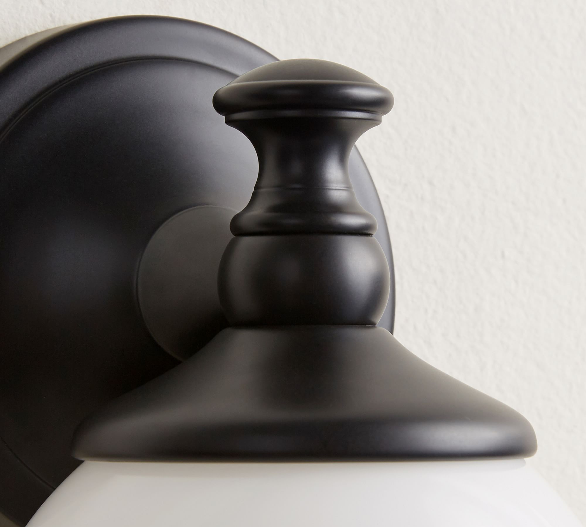 Zamero Short Arm Wall Light