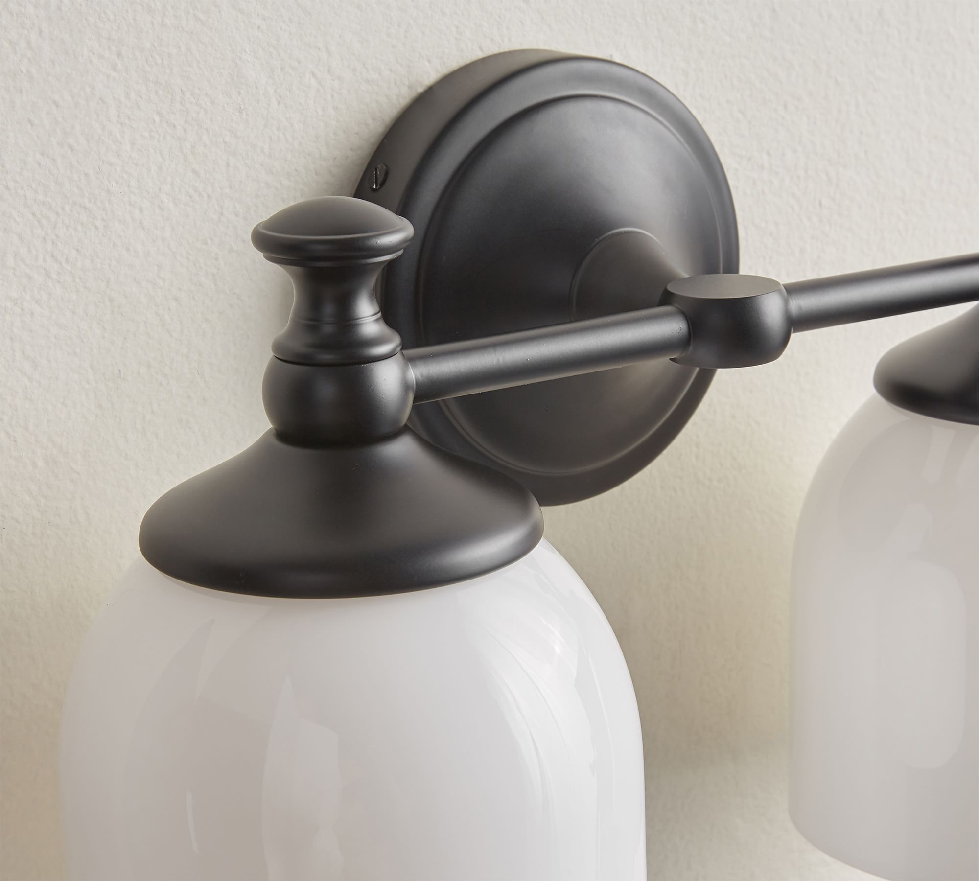 Zamero Short Arm Wall Light