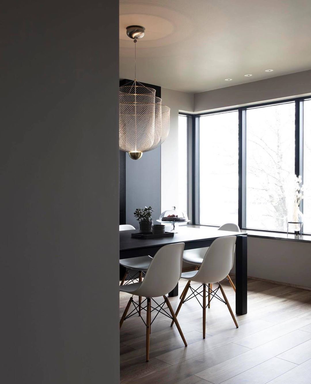 Arzanlian Modern Chandelier