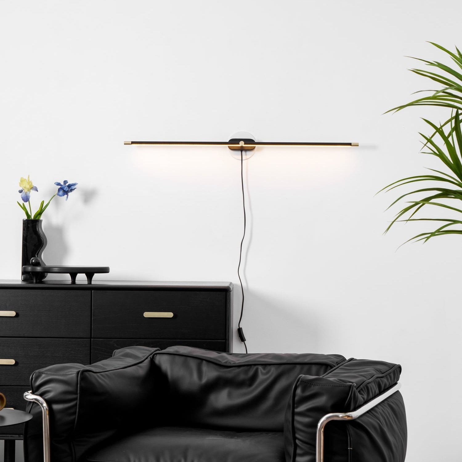 Gazo Linear Wall Light