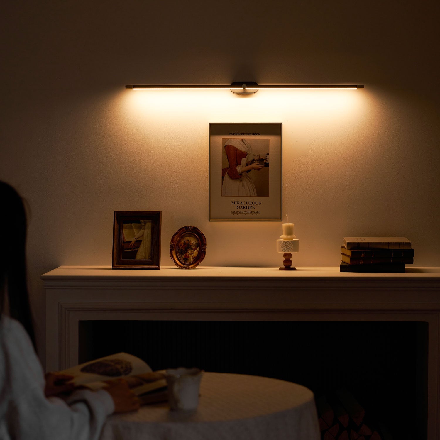 Alcarino Linear Wall Light