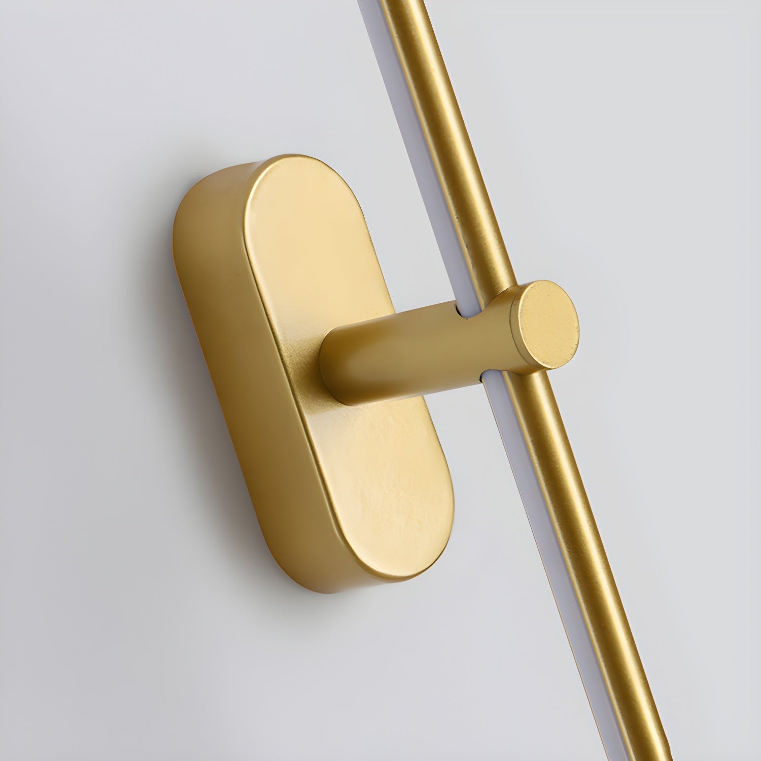 Alcarino Linear Wall Light